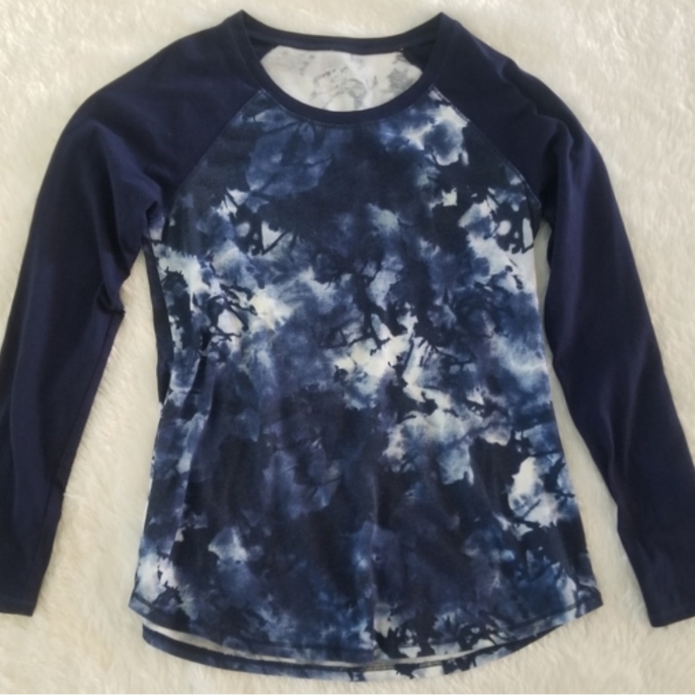 Girls size 10 justice shirt